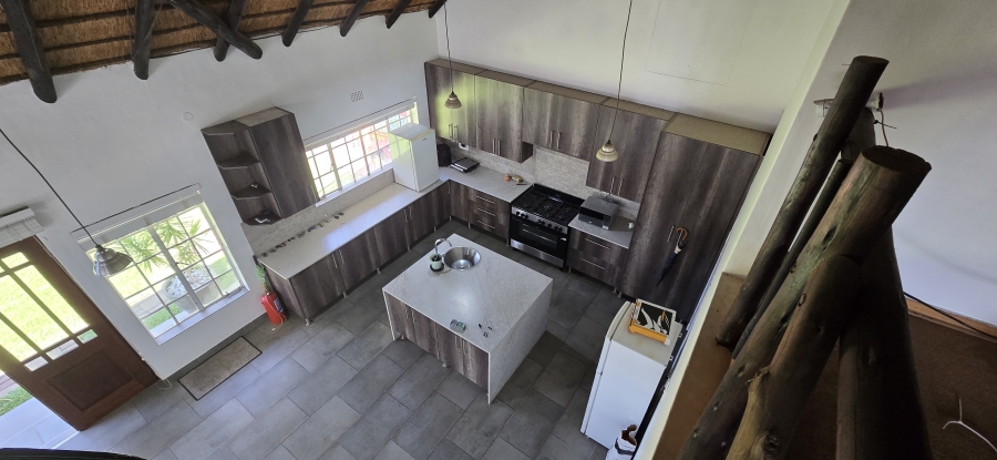 6 Bedroom Property for Sale in Bendor Limpopo