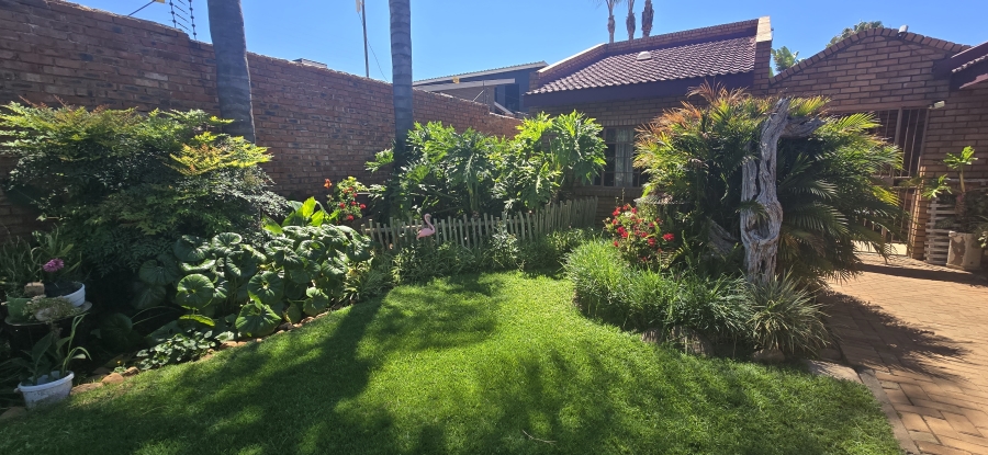 3 Bedroom Property for Sale in Capricorn Limpopo