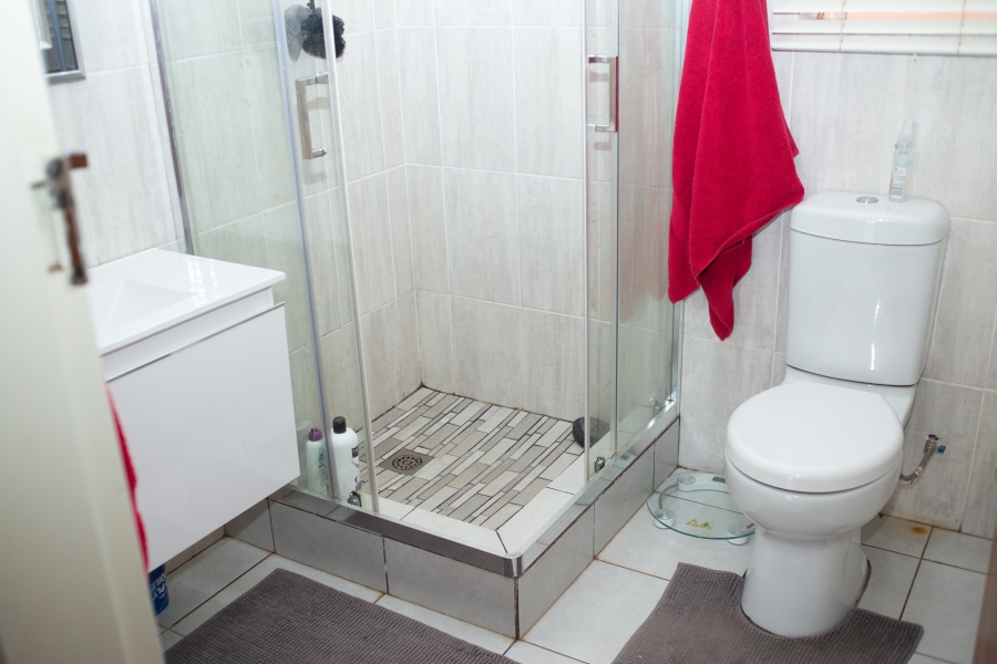 4 Bedroom Property for Sale in Chroompark Limpopo