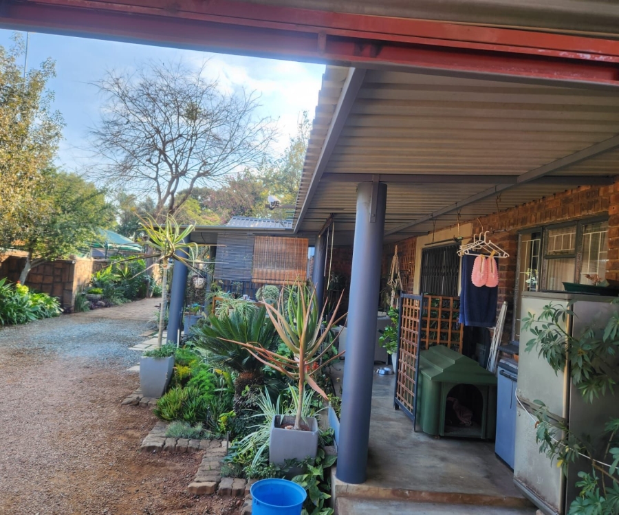 3 Bedroom Property for Sale in Chroompark Limpopo