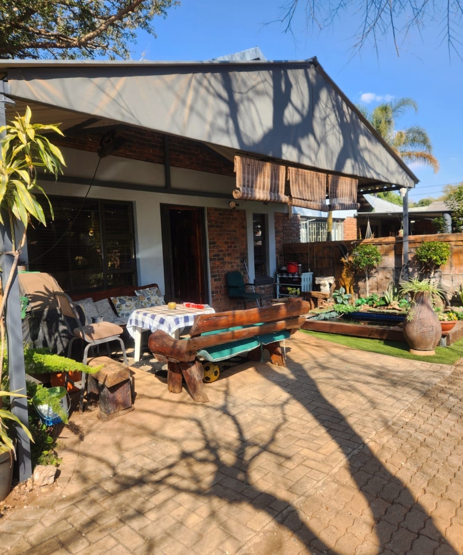 3 Bedroom Property for Sale in Chroompark Limpopo