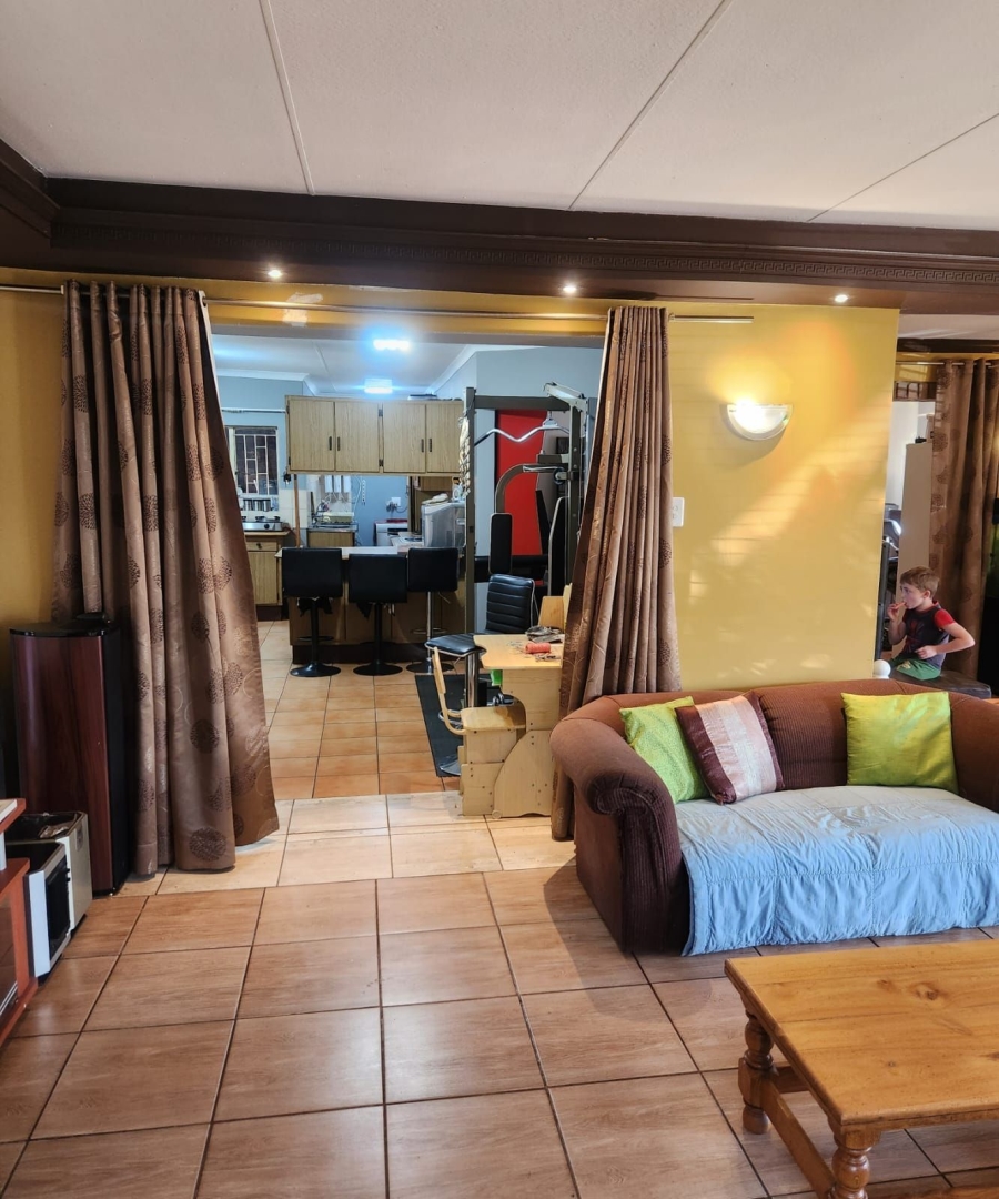 3 Bedroom Property for Sale in Chroompark Limpopo