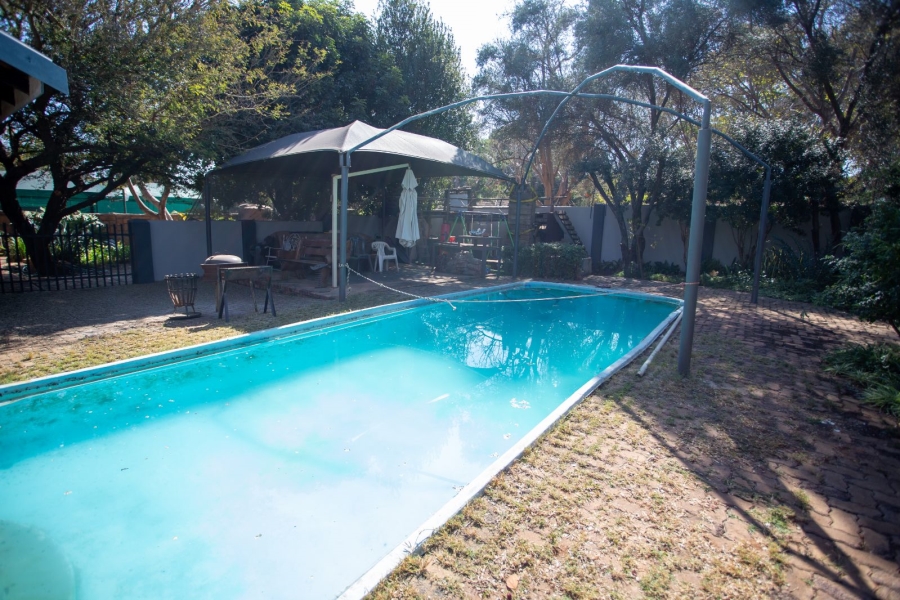 3 Bedroom Property for Sale in Chroompark Limpopo
