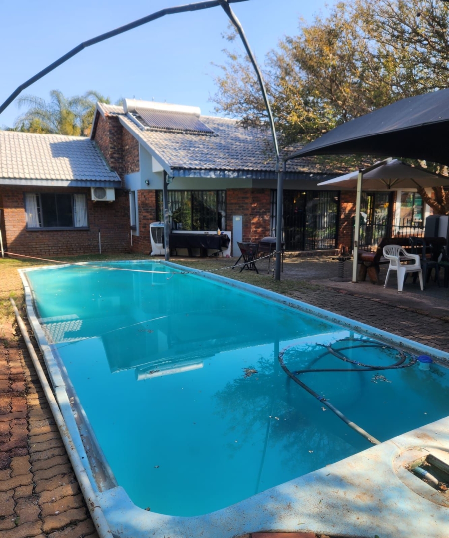 3 Bedroom Property for Sale in Chroompark Limpopo