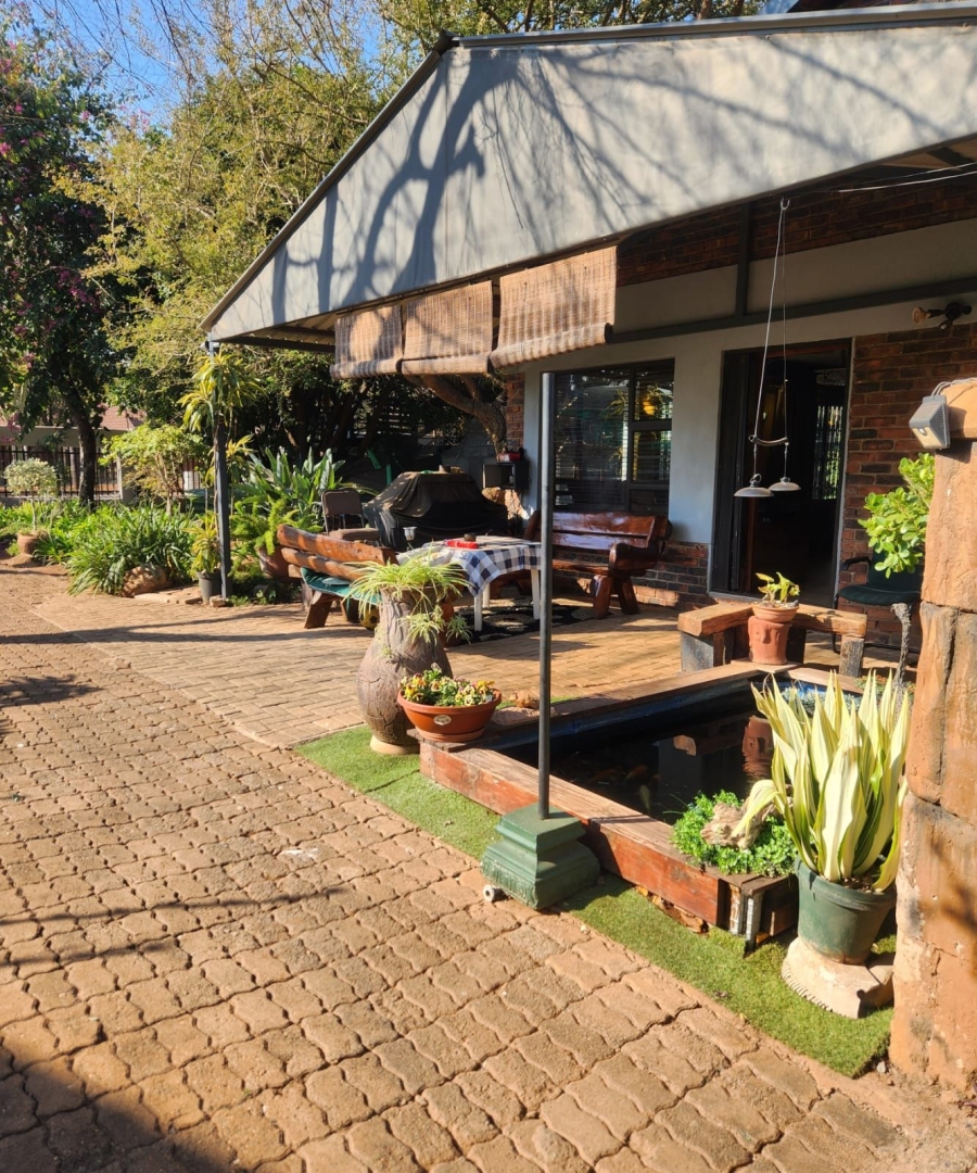 3 Bedroom Property for Sale in Chroompark Limpopo