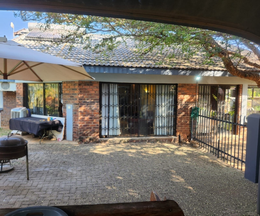 3 Bedroom Property for Sale in Chroompark Limpopo