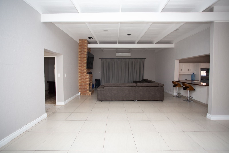 4 Bedroom Property for Sale in Chroompark Limpopo