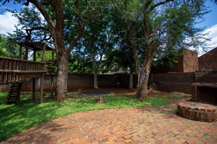 4 Bedroom Property for Sale in Chroompark Limpopo