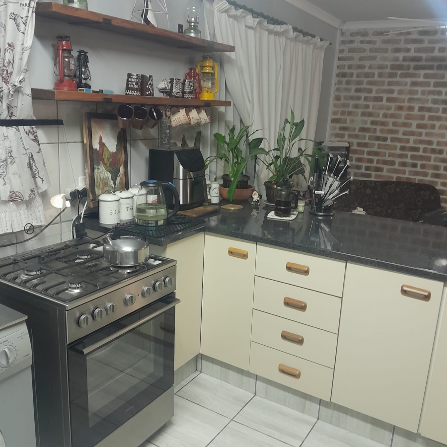 2 Bedroom Property for Sale in Annadale Limpopo