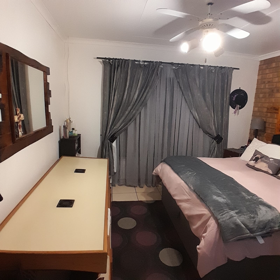 2 Bedroom Property for Sale in Annadale Limpopo