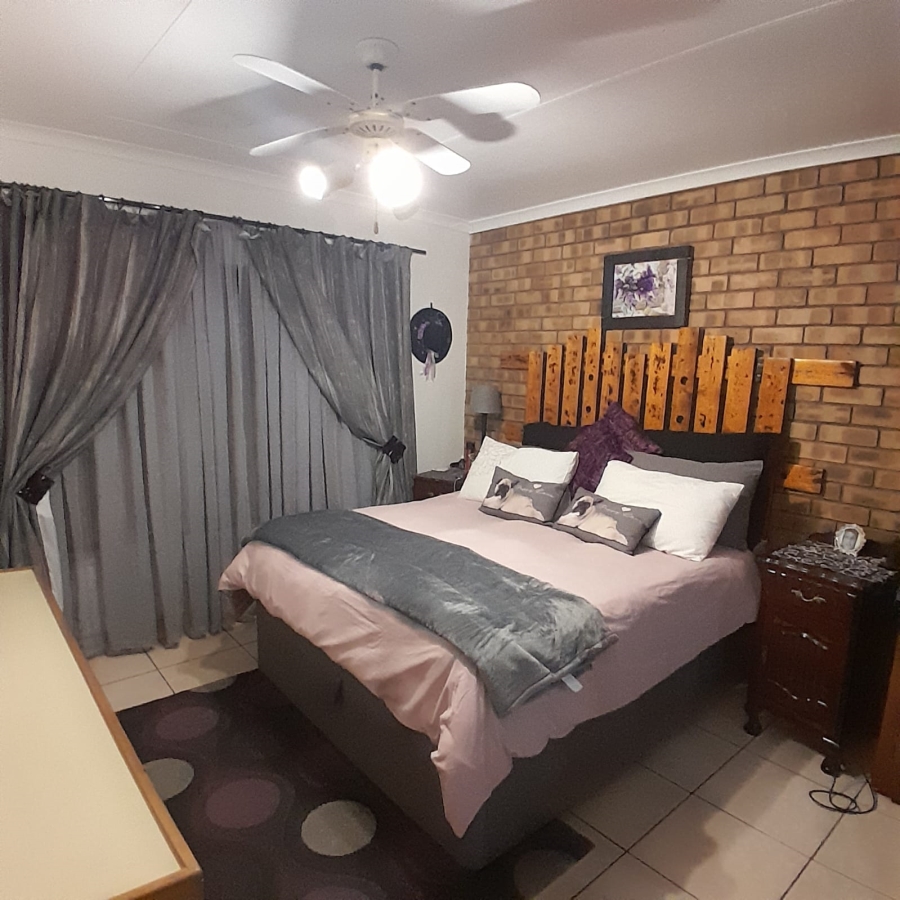 2 Bedroom Property for Sale in Annadale Limpopo