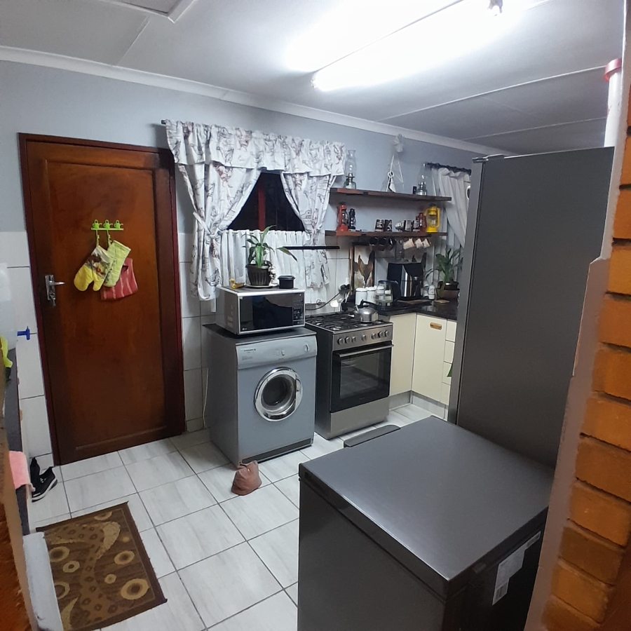 2 Bedroom Property for Sale in Annadale Limpopo