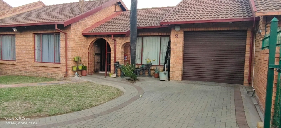 2 Bedroom Property for Sale in Annadale Limpopo