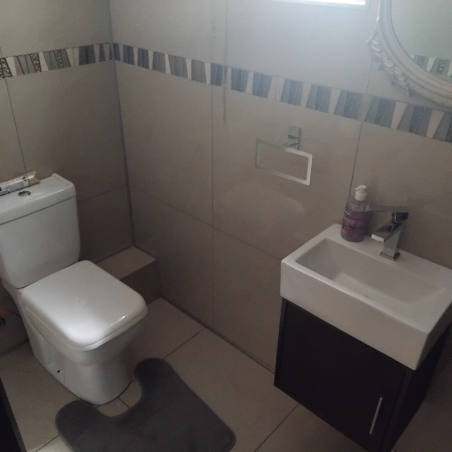 4 Bedroom Property for Sale in Woodhill Estate Limpopo