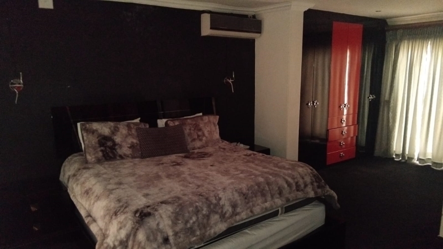 4 Bedroom Property for Sale in Woodhill Estate Limpopo