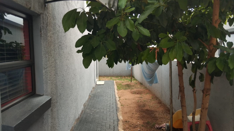 4 Bedroom Property for Sale in Woodhill Estate Limpopo