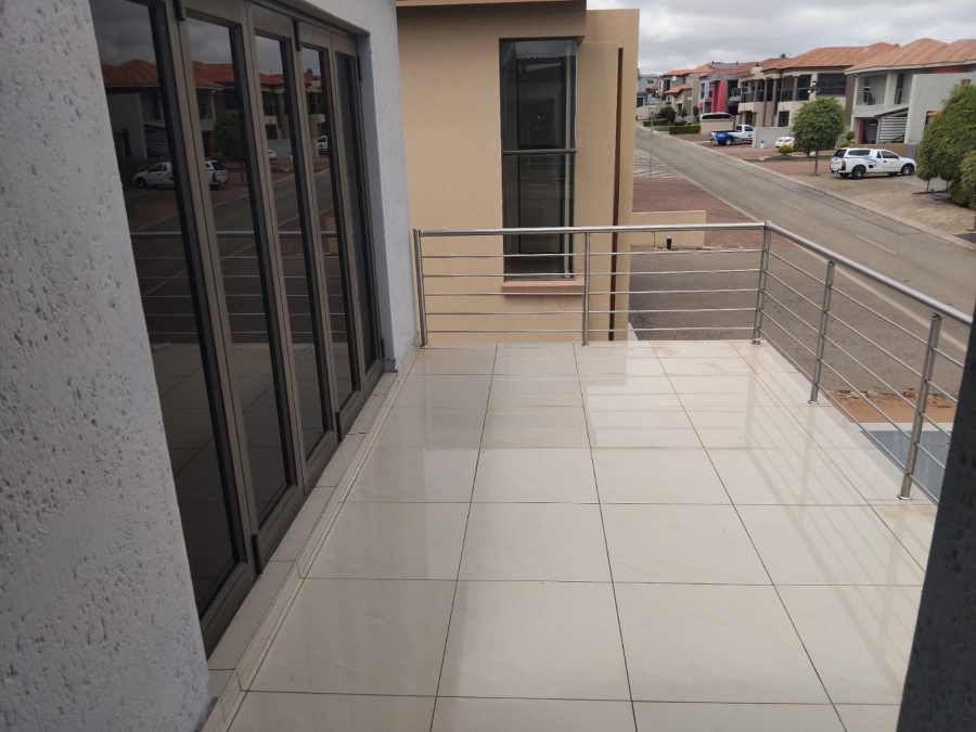 4 Bedroom Property for Sale in Woodhill Estate Limpopo