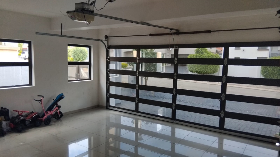 4 Bedroom Property for Sale in Woodhill Estate Limpopo