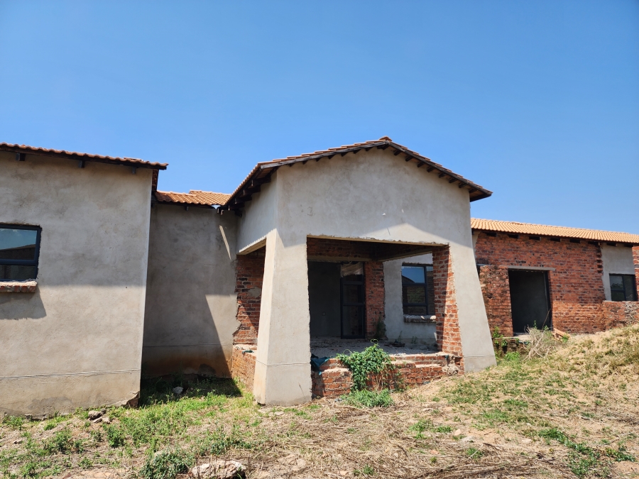 9 Bedroom Property for Sale in Broadlands Estate Limpopo