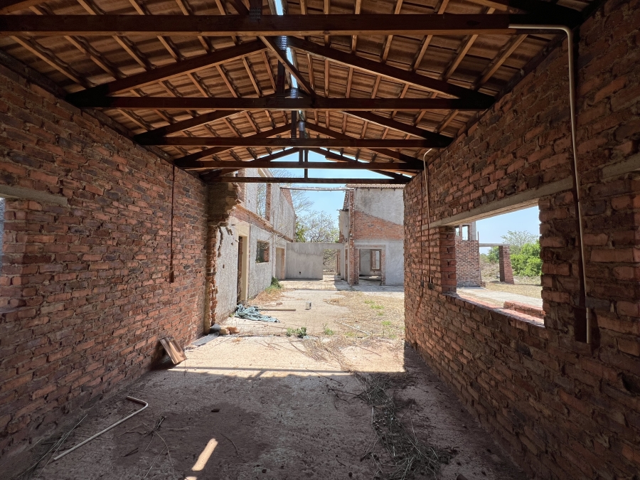 9 Bedroom Property for Sale in Broadlands Estate Limpopo
