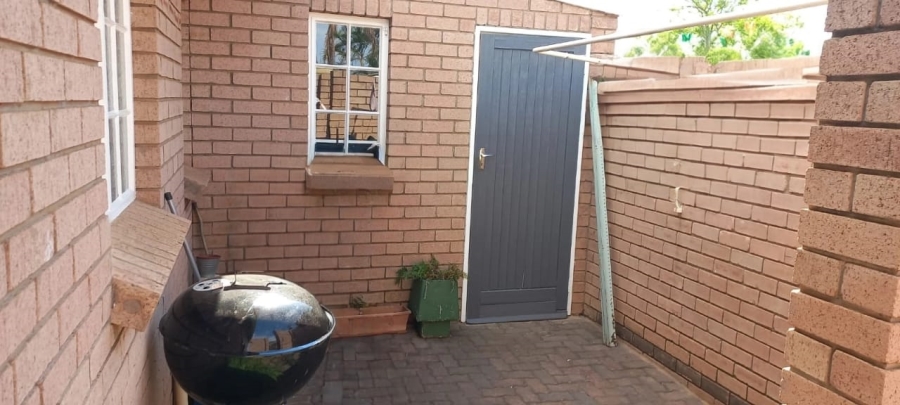 2 Bedroom Property for Sale in Aventura Warmbaths Limpopo