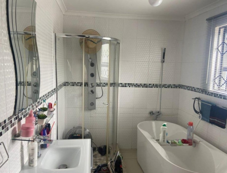 3 Bedroom Property for Sale in Rethabile Gardens Limpopo