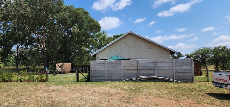 10 Bedroom Property for Sale in Myngenoegen A H Limpopo