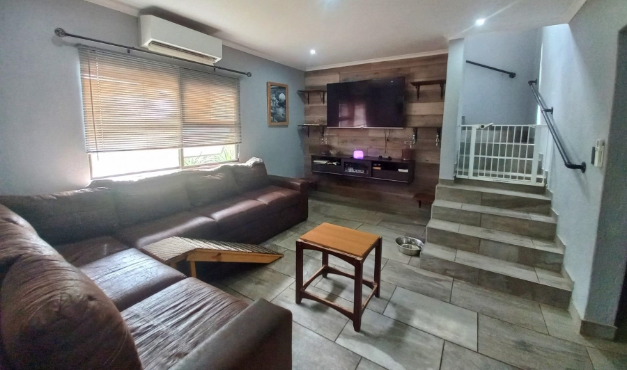 6 Bedroom Property for Sale in Alldays Limpopo