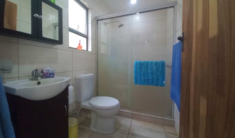 6 Bedroom Property for Sale in Alldays Limpopo