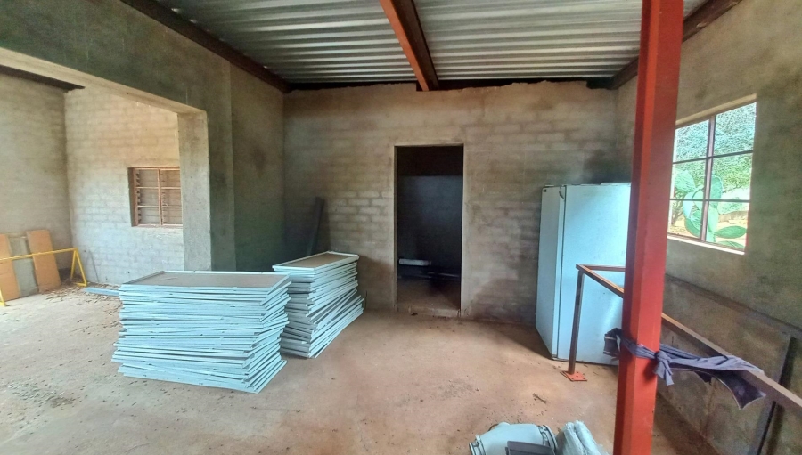 6 Bedroom Property for Sale in Alldays Limpopo