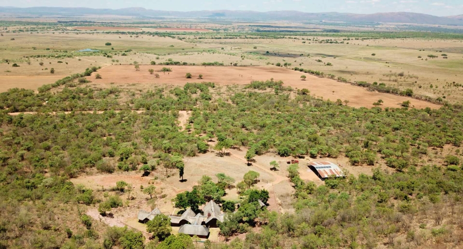 6 Bedroom Property for Sale in Vaalwater Limpopo