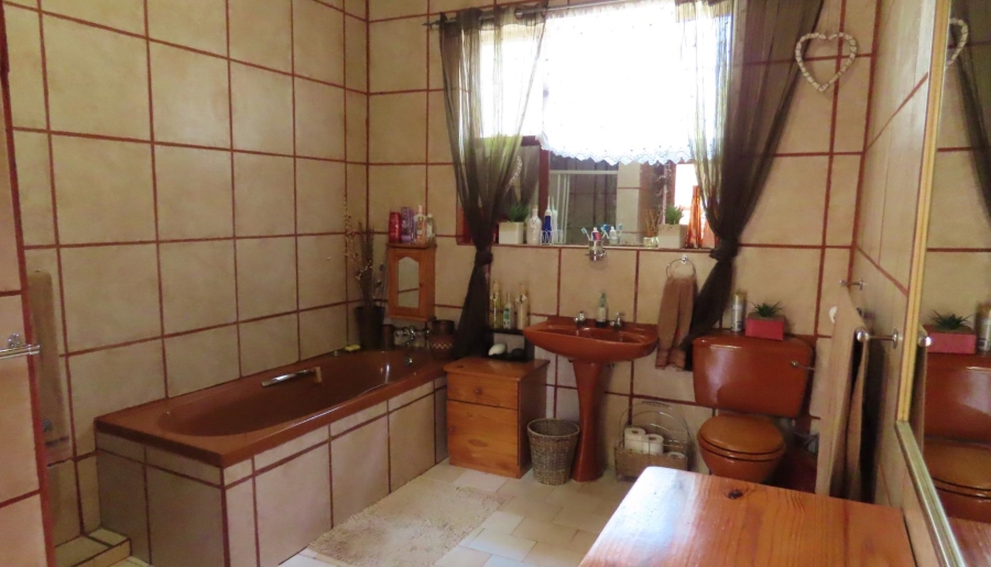 4 Bedroom Property for Sale in Vaalwater Limpopo