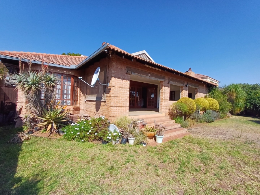 3 Bedroom Property for Sale in Bendor Limpopo