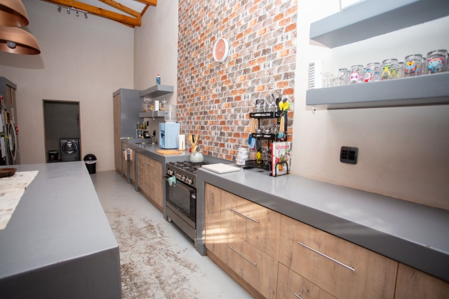 4 Bedroom Property for Sale in Chroompark Limpopo