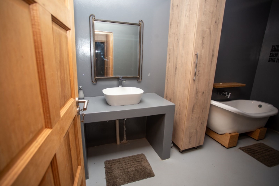 4 Bedroom Property for Sale in Chroompark Limpopo