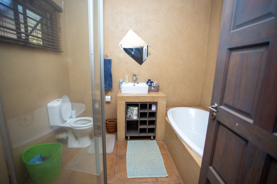 4 Bedroom Property for Sale in Chroompark Limpopo