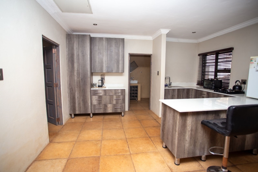 4 Bedroom Property for Sale in Chroompark Limpopo