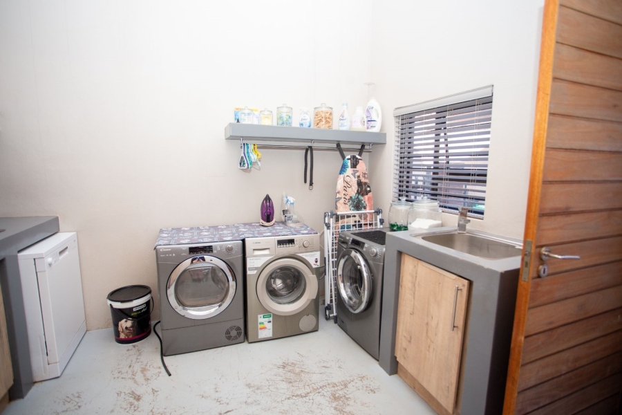 4 Bedroom Property for Sale in Chroompark Limpopo