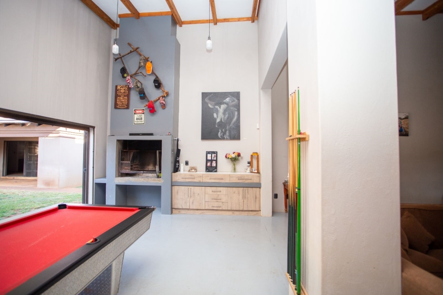 4 Bedroom Property for Sale in Chroompark Limpopo