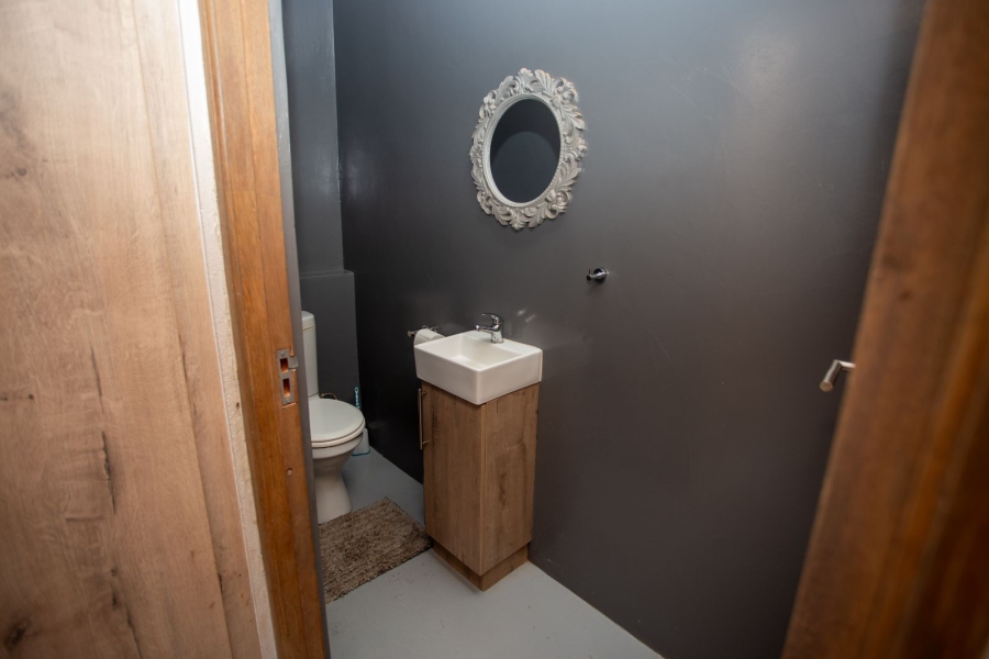 4 Bedroom Property for Sale in Chroompark Limpopo