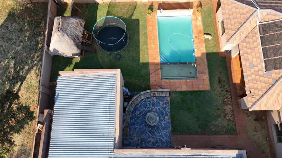 4 Bedroom Property for Sale in Chroompark Limpopo