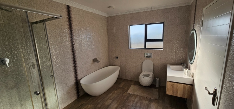 6 Bedroom Property for Sale in Eagles Crest Limpopo