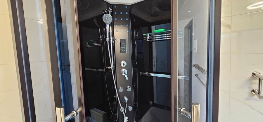 6 Bedroom Property for Sale in Eagles Crest Limpopo