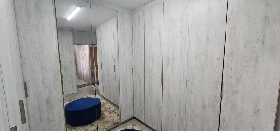 6 Bedroom Property for Sale in Eagles Crest Limpopo