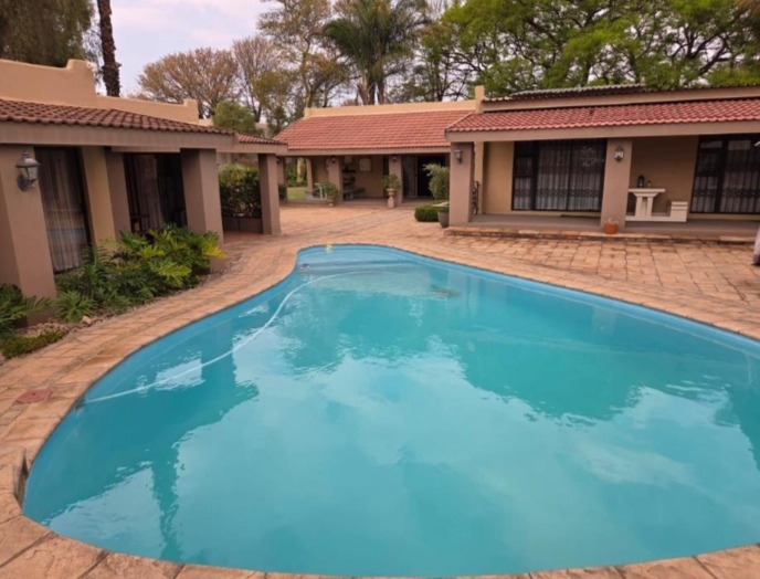 8 Bedroom Property for Sale in Dalmada A H Limpopo