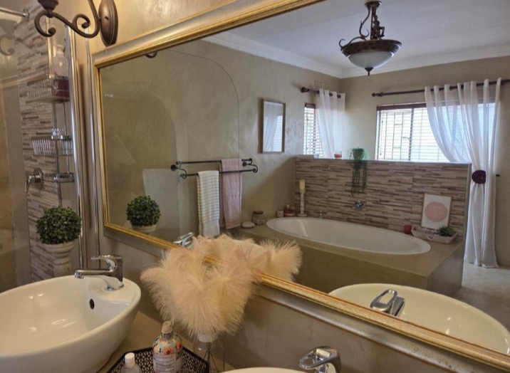 8 Bedroom Property for Sale in Dalmada A H Limpopo