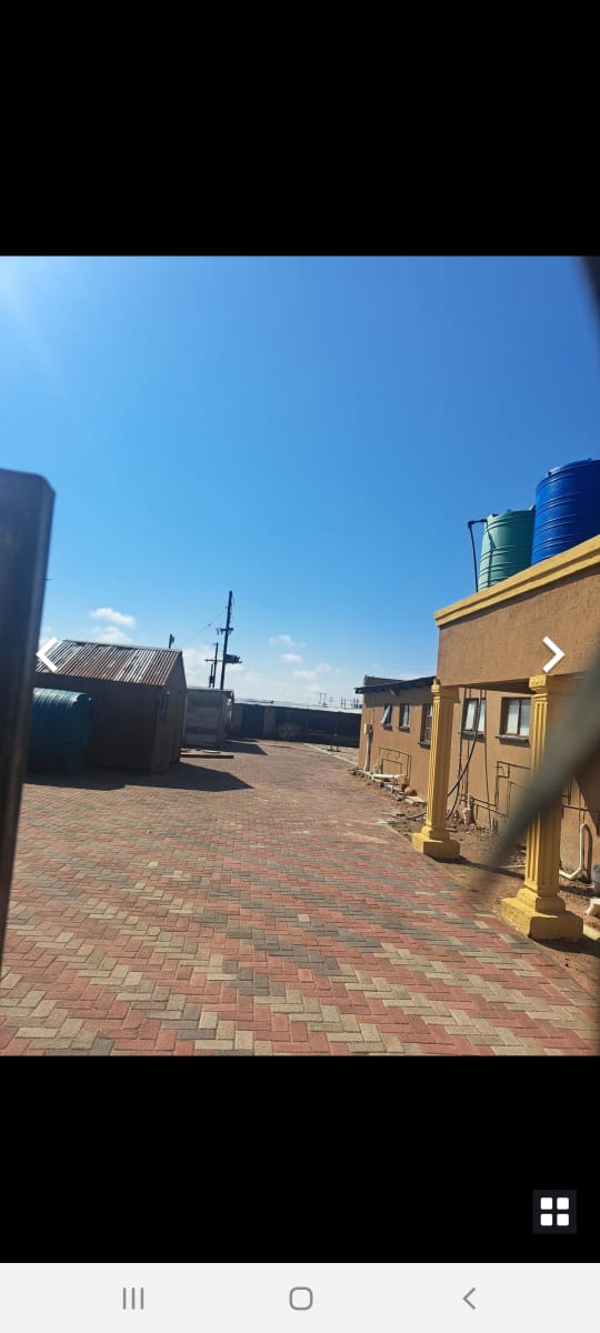 To Let 7 Bedroom Property for Rent in Dendron Limpopo