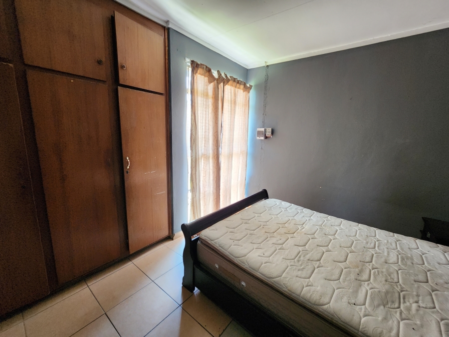 9 Bedroom Property for Sale in Ivy Park Limpopo