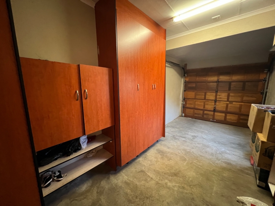 2 Bedroom Property for Sale in Thornhill Limpopo