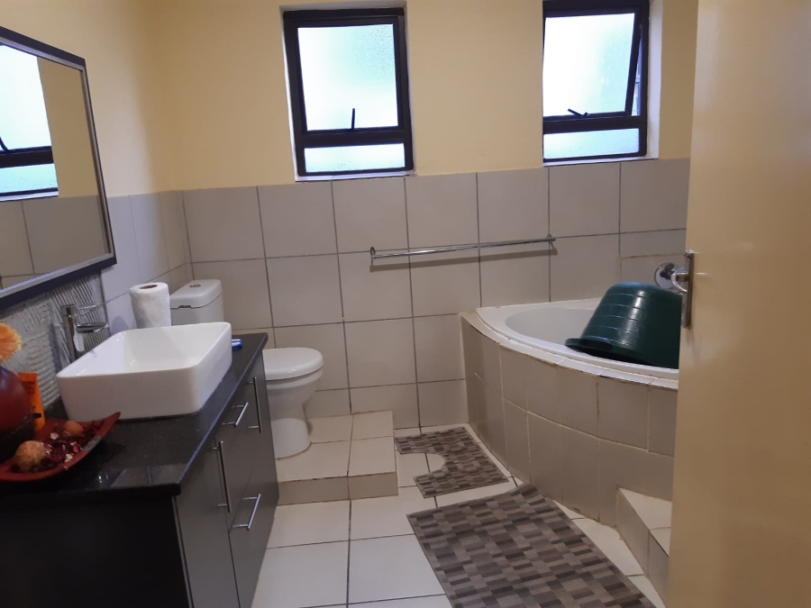 3 Bedroom Property for Sale in Bendor Limpopo